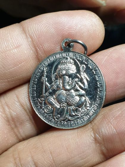 เหรียญหลวงพ่อดำ หลังพระพิฆเนศ เทพแห่งความสำเร็จ โค้ดนะ วัดช้างใหญ่ เนื้อเงิน อยุธยา พระสวยไม่ผ่านการใช้ รูปที่ 3