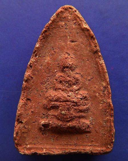 หลวงปู่เฮี้ยง วัดป่า พิมพ์พระพุทธประทานพร 2 หน้า เนื้อผงผสมว่านสบู่เลือด รูปที่ 4