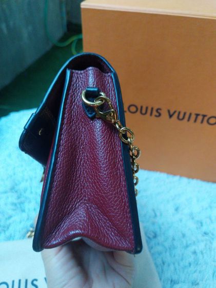 กระเป๋าLouis Vuitton vavin damier wocon chain แท้มือสองสวยน่ารักหายากค่ะ รูปที่ 6