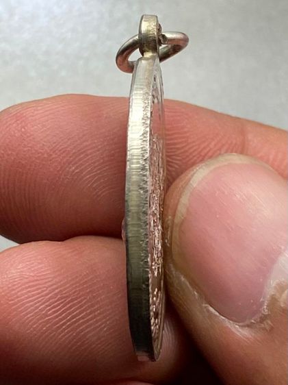 เหรียญมนต์พระกาฬหลวงปู่หมุน พร้อมกล่อง รูปที่ 5