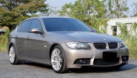 ชุดแต่ง BMW E90 M Sport กันชนหน้า กระจัง ไฟตัดหมอก ตะแกรง สเกิร์ตข้าง กันชนหลัง Pre Lci รูปที่ 15