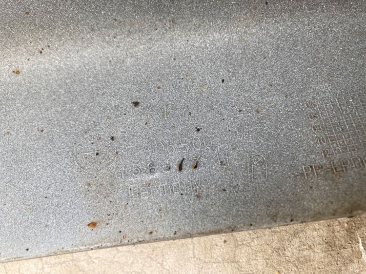 ชุดแต่ง BMW E90 M Sport กันชนหน้า กระจัง ไฟตัดหมอก ตะแกรง สเกิร์ตข้าง กันชนหลัง Pre Lci รูปที่ 13