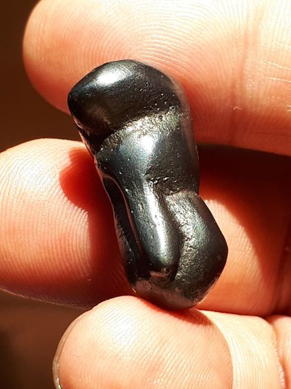 พระปิดตา เนื้อเมฆพัตร จารมือ หลวงปู่นาค วัดห้วยจระเข้ จ.นครปฐม พิมพ์หูกระต่าย สวยงาม คมชัด ผิวพรุน สีจืดแล้ว ไม่เงา สภาพสวย เก่า เดิมๆ แท้ ห รูปที่ 3