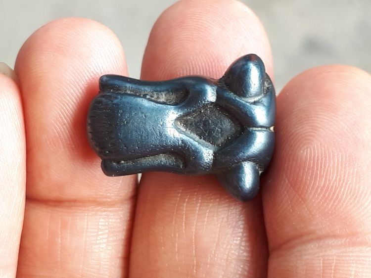 พระปิดตา พิมพ์หูกระต่าย พิมพ์กลาง เนื้อเมฆพัตร จารมือ หลวงปู่นาค วัดห้วยจระเข้ จ.นครปฐม สวยงาม คมชัด ผิวพรุน ไม่เงา สภาพสวย เก่า เดิมๆ แท้ ห รูปที่ 6