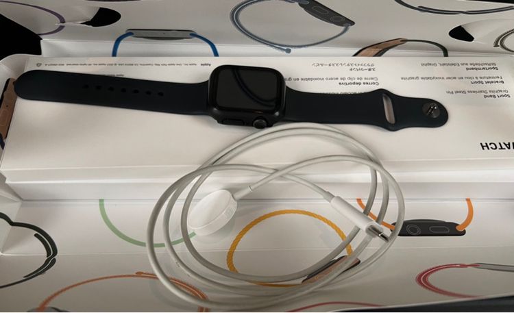นาฬิกา Apple Watch SE GPS ขนาด40mm  รูปที่ 3