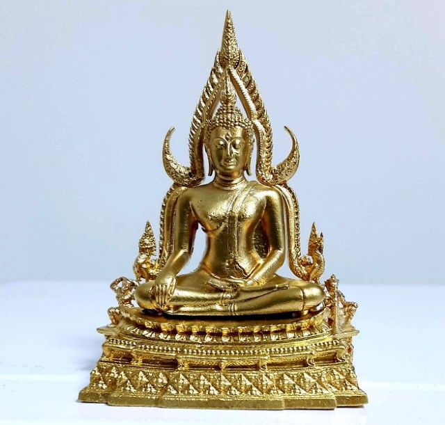 พระพุทธชินราช ขนาดหน้าตักพระ1.5นิ้ว (วัดจากเข่าถึงเข่า) เนื้อทองเหลือง รุ่น666ปีวัดพระศรี รูปที่ 5