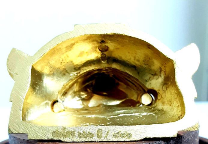 พระพุทธชินราช ขนาดหน้าตักพระ1.5นิ้ว (วัดจากเข่าถึงเข่า) เนื้อทองเหลือง รุ่น666ปีวัดพระศรี รูปที่ 9