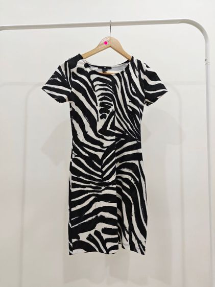 ชุดเดรสใหม่มาก รูปที่ 11