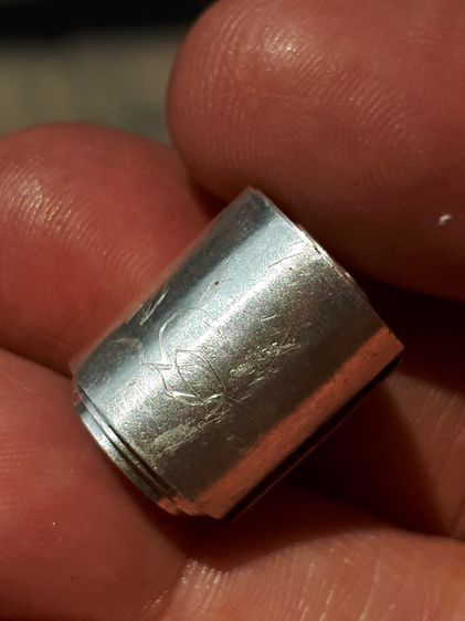 ตะกรุด เนื้อเงิน จารมือ ขนาดยาวประมาณ 2 ซม. ผิวเดิมๆ รอยจารชัดๆ มีน้ำหนัก สภาพสวยมาก ไม่ผ่านการใช้ เก่า แท้ สร้างน้อย แปลก หายากมาก ไม่รู้ท รูปที่ 11