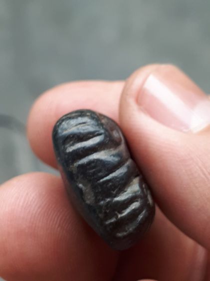 พระปิดตายันต์ยุ่ง หลังอูม พิมพ์คม เนื้อผงคลุกรัก เนื้อแห้ง จัดจ้าน สวย เก่า แท้ แปลก ไม่รู้ที่ รูปที่ 5