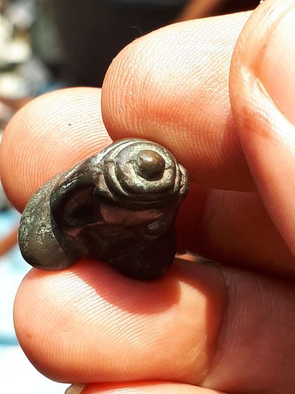 พระปิดตา พิมพ์ท้องแฟบ หลวงปู่นาค วัดห้วยจระเข้ ปี 2432-2435 เนื้อสำริด พิมพ์คม ชัด ลึก สภาพผิวเดิมๆ เก่า แท้ หายาก พระปิดตา พุทธคุณโดดเด่นมา รูปที่ 6