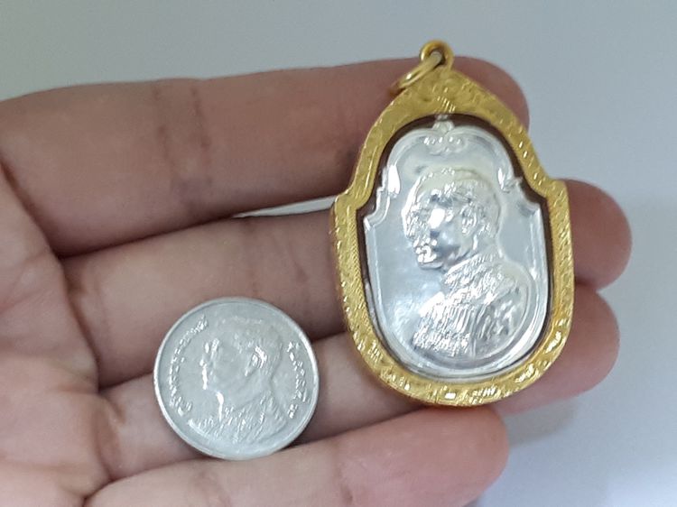 (110) เหรียญที่ระลึกการจัดสร้างอุทยานราชภักดิ์เนื้อเงิน กรอบทอง รูปที่ 6