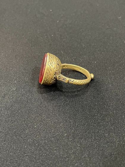 แหวนหัวคาร์เนเลี่ยน (Carnelian) ตัวเรือนเป็นโลหะผสม  รูปแบบสวยงาม สวมใส่สบาย ๆๆ ในวันสบาย ๆๆ  รูปที่ 4