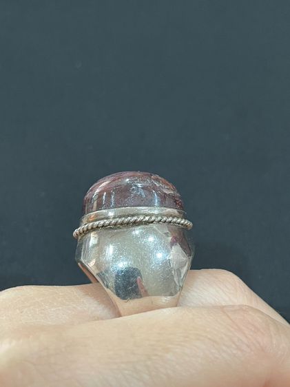 แหวนหัวพลอยแดงดิบ เรือนเงิน  รูปแบบสวยงาม สวมใส่สบาย ๆๆ ในวันสบาย ๆๆ  รูปที่ 16