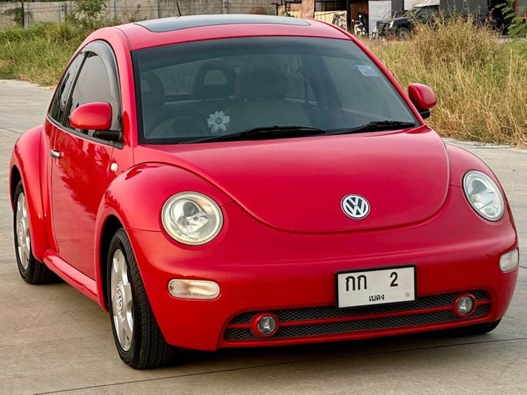 รถ Volkswagen Beetle 2.0 TDi สี แดง