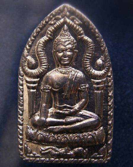 พระยอดขุนพล หลวงพ่อฑูรย์ วัดโพธินิมิตร เนื้อชิน พ.ศ. 2527 ครบชุด 3 องค์ 3 พิมพ์ สร้างจากเนื้อชินกรุเก่าที่ชำรุดแตกหัก รูปที่ 28