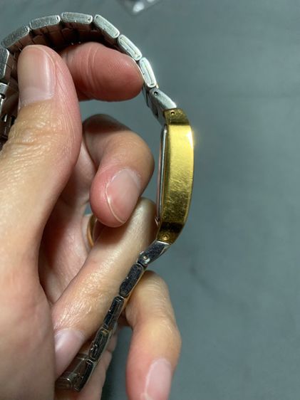 นาฬิกา Casio LTP-1165 ของแท้ (มือสอง)  หน้าปัดสีดำ สายสแตนเลสสีทอง ขนาดหน้าปัด 21 mm. รูปที่ 7