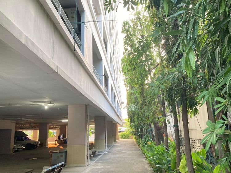 ไม่ใช่ ขายอาคารพาณิชย์ (เดิมเป็นคอนโดมิเนียม) อาคารสูง 12 ชั้น มีใต้ดิน 1 ชั้น จำนวน 188 ห้องชุด พื้นที่ 1 ไร่ 1 งาน 35 ตารางวา ราคา 750 ลบ. รูปที่ 3