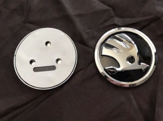 ฝาล้อ Skoda และ โลโก้ฝากระโปรง  รูปที่ 3