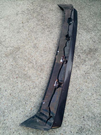 สปอยเลอร์หลัง M1 ตรงรุ่น BMW E30 ปี 1987 ที่เป็นชุดแต่ง M1 มากจากโรงงาน รูปที่ 7