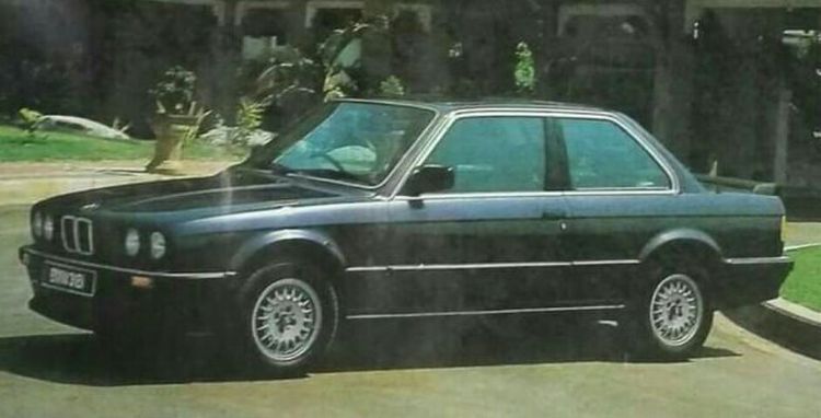 สปอยเลอร์หลัง M1 ตรงรุ่น BMW E30 ปี 1987 ที่เป็นชุดแต่ง M1 มากจากโรงงาน รูปที่ 9