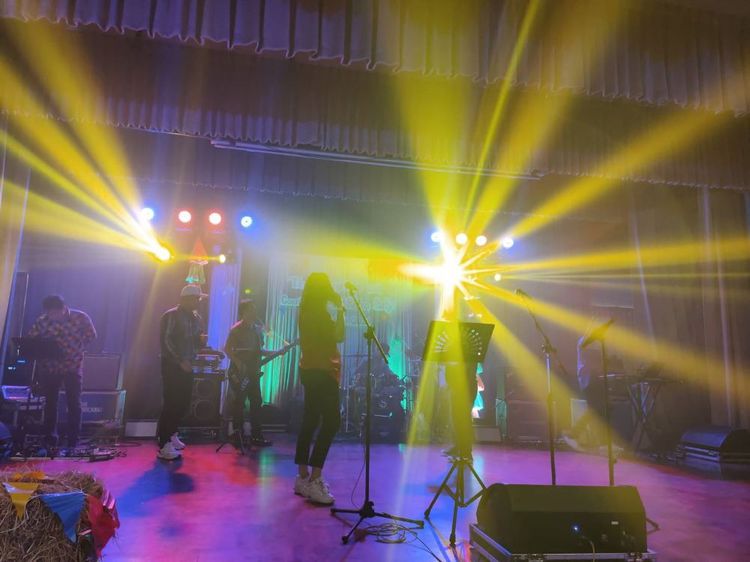 PK Light Sound ให้บริการเช่าเครื่องเสียง JBL  ระบบเสียง ระบบไฟ โปรเจคเตอร์ พลาสม่า สำหรับงานเลี้ยงสังสรรค์ จนถึงงาน Mini Concert รูปที่ 1