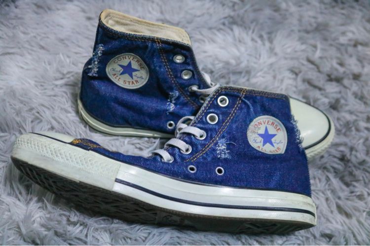 Converse รองเท้าผ้าใบ อื่นๆ UK 8 | EU 42 | US 8.5 น้ำเงิน Cnverse all star