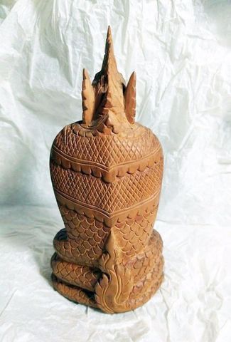 พระปางนาคปรกแกะจากเนื้อไม้หน้าตัก ๒ นิ้วครึ่ง รูปที่ 4