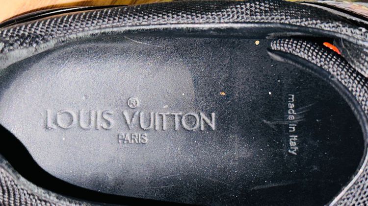 รองเท้าแบรนด์เนมยี่ห้อ Louis Vuitton  รูปที่ 12
