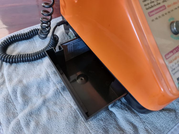 โทรศัพท์ดัดแปลง Aniphone AT-444 สีส้ม ใช้เป็นกระปุกออมสินได้ (สินค้ามือสอง) รูปที่ 5