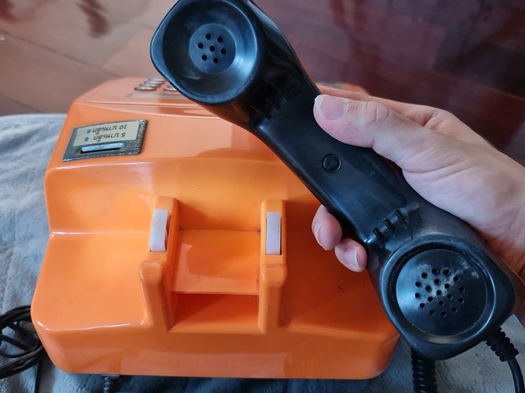 โทรศัพท์ดัดแปลง Aniphone AT-444 สีส้ม ใช้เป็นกระปุกออมสินได้ (สินค้ามือสอง) รูปที่ 8