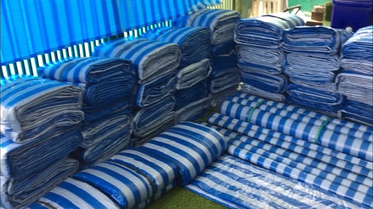   ผ้าบลูชีทรับตัดเย็บทุกขนาด 0817354812 ผ้าใบ ผ้าฟาง รับเจาะตาไก่ได้ถี่ตามที่ต้องการ ตัดแบ่งขายถูกๆ     ผ้าใบพลาสติก PEเนื้อเหนียวหนา ใช้งา รูปที่ 9