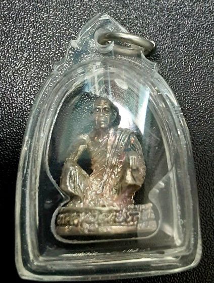 หลวงพ่อคูณ รูปที่ 2