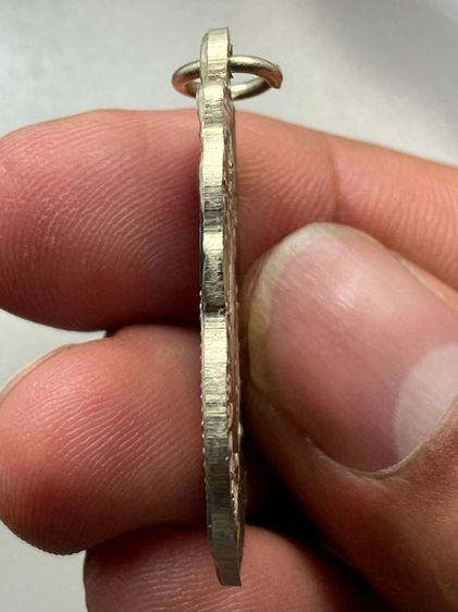 เหรียญหลวงพ่อกลั่นลงยา พร้อมกล่อง รูปที่ 5