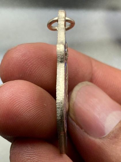 เหรียญหลวงพ่อกวยหลังหนุมาน พร้อมกล่อง รูปที่ 4