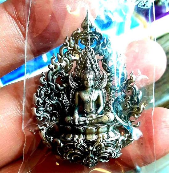 สมเด็จองค์ปฐม เนื้อเงินรมดำ สร้างน้อย ลายกนกสวยงามมาก หลวงพ่อเล็กปลุกเศก รูปที่ 10