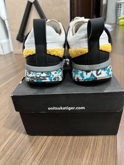 รองเท้าผ้าใบ แบรนด์ Onitsuka tiger รุ่น Polar Shade White แท้💯 รูปที่ 7