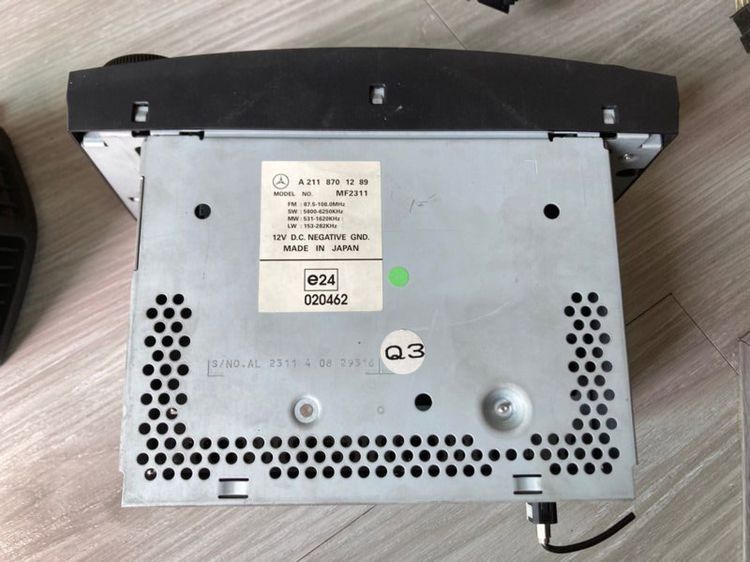 Benz W211 สวิตกระจก หน้ากากช่องปรับแอร์ วิทยุติดรถ CD วิทยุคลื่นไทย ฝาครอบข้างคอนโซนหน้าซ้าย W211 สีเทา รูปที่ 8