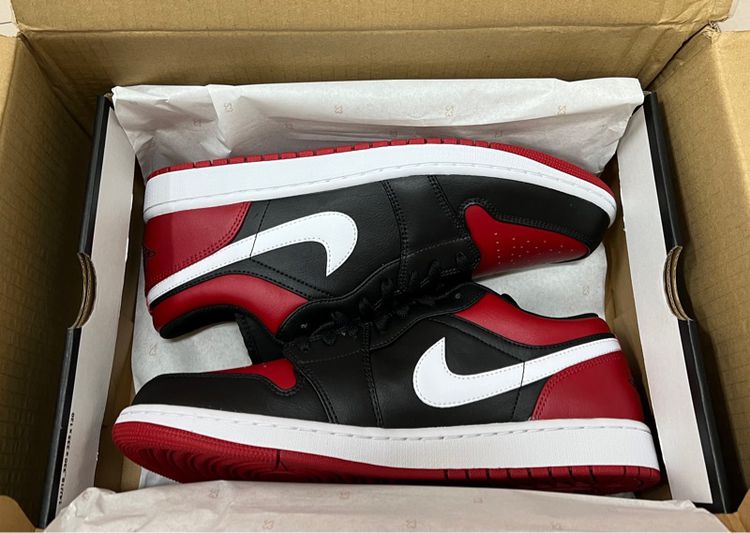 Nike รองเท้าผ้าใบ หนังแท้ UK 11.5 | EU 46 2/3 | US 12 แดง Air jordan alternated "bred toe" size 12