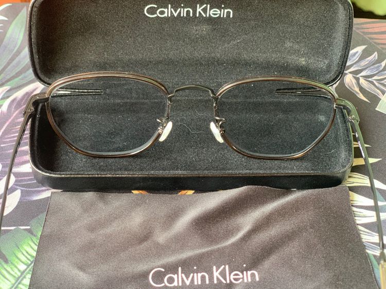 แว่นตา Calvin Klein รูปที่ 2