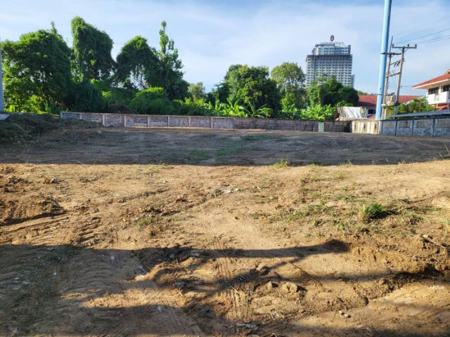 ไม่ใช่ 🎉 ขายที่ดินสวยใจกลางศรีราชา 1 ไร่ 43 ตร.ว. 30 ล้านบาท รูปที่ 3