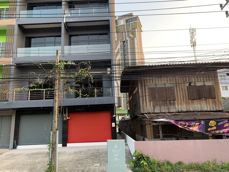 ขายบ้านไม้เดี่ยว 2 ชั้น 2 หลังติดกัน 66 ตรว. รูปที่ 2