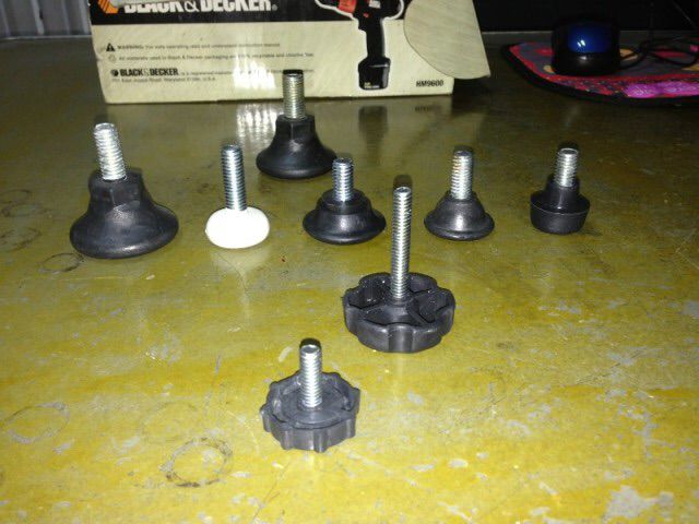 จุกพลาสติกอะไหล่ เฟอร์นิเจอร์ สวมขาชั้น  โต๊ะ  เก้าอี้ เตียง รูปที่ 2