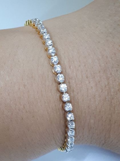 (134) สร้อยข้อมือเพชรเเถว ฝังเพชรเเท้ 20 เม็ด  รูปที่ 8