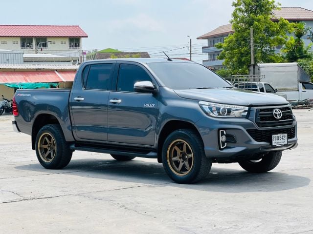 Toyota Hilux Revo 2019 2.4 E Prerunner Pickup ดีเซล ไม่ติดแก๊ส เกียร์ธรรมดา เทา
