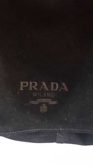 กระเป๋าแบรนด์ prada hobo มือสองของแท้ รูปที่ 3