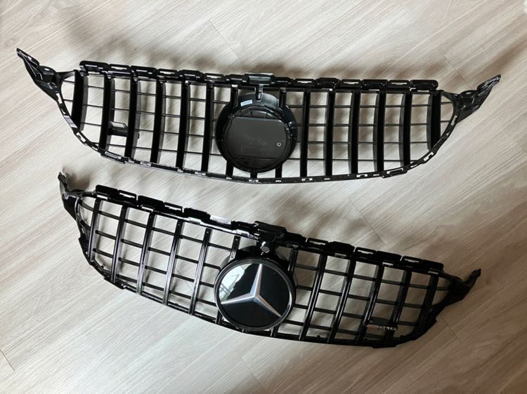 กระจังหน้า ดำล้วน Benz W205 AMG GT C Class Coupe และ Sedan รูปที่ 9