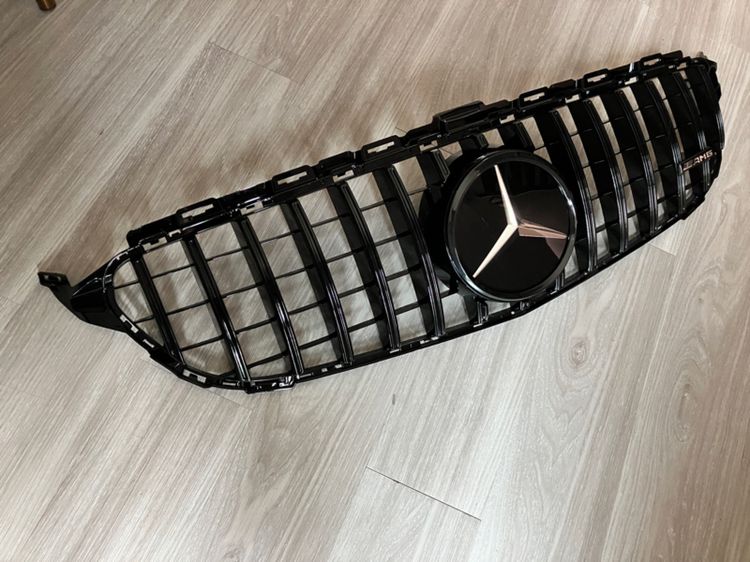 กระจังหน้า ดำล้วน Benz W205 AMG GT C Class Coupe และ Sedan รูปที่ 7