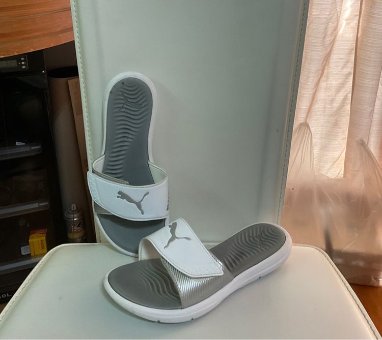 รองเท้าแตะ Puma รูปที่ 11