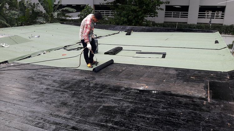 ป้องกันน้ำรั่วซึมด้วยแผ่นเมมเบรนเป่าไฟ นวตกรรมใหมwaterproof membrane,  กันซึมดาดฟ้า กันซึมตกแต่งร้านในห้างหลังคารั่ว ช่างทำกันซึมเมมเบรน รูปที่ 11